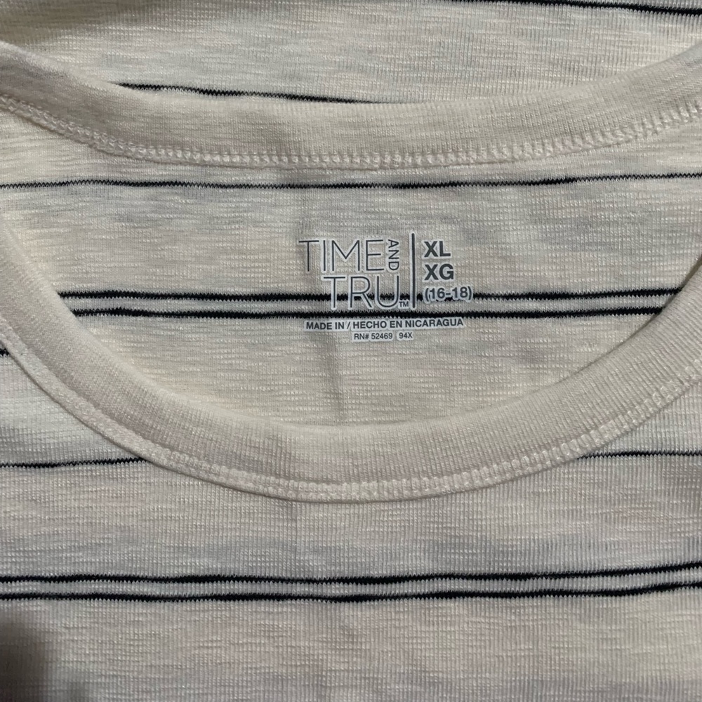 STRIPED WOMANS TANK TOP SIZE XL